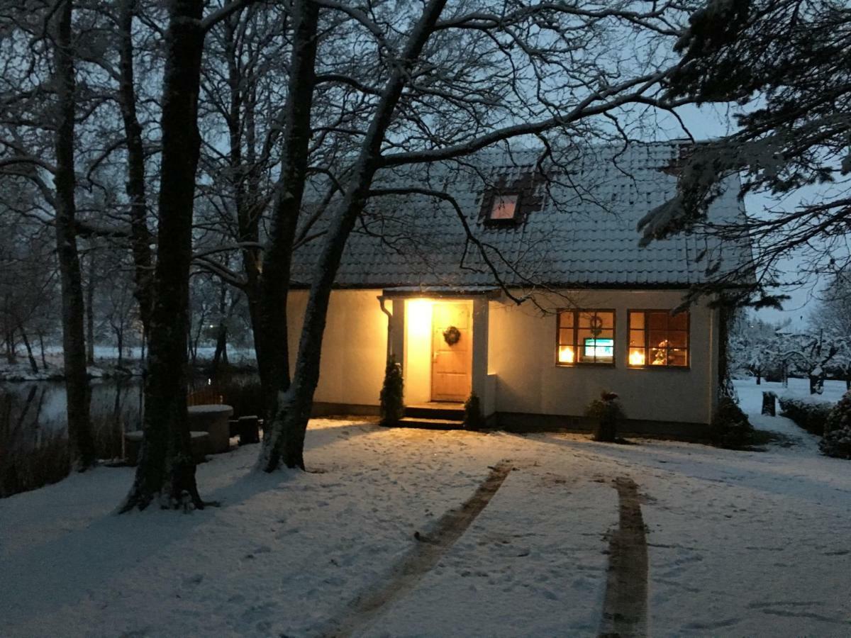River Villa, 20 Min By Train To Old Town, Big Yard Lagedi Экстерьер фото